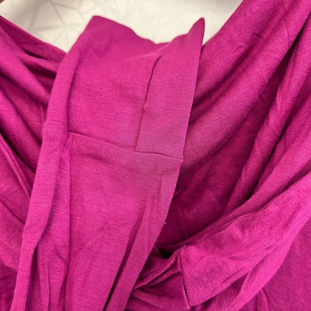 NWT Terez magenta hoodie girls size XL thumb holes front pocket